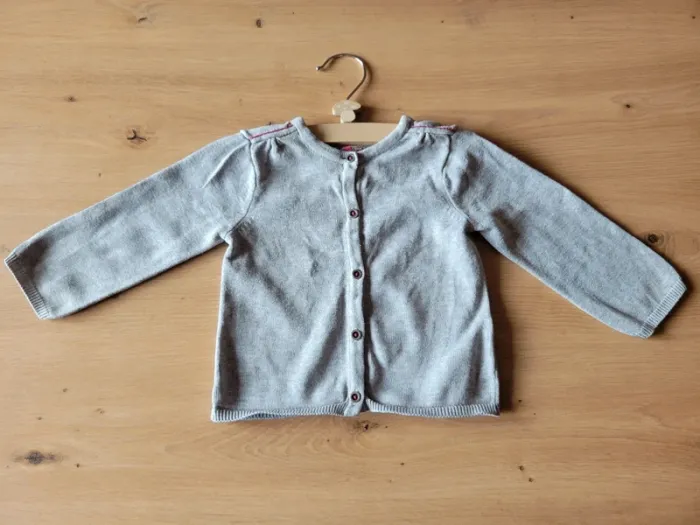 Gilet gris - 12 mois