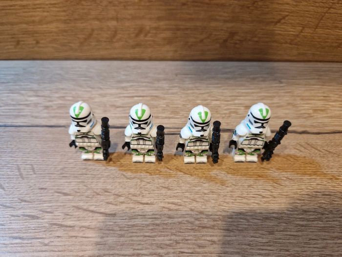 Figurines type lego 4 clones vert star wars - photo numéro 4