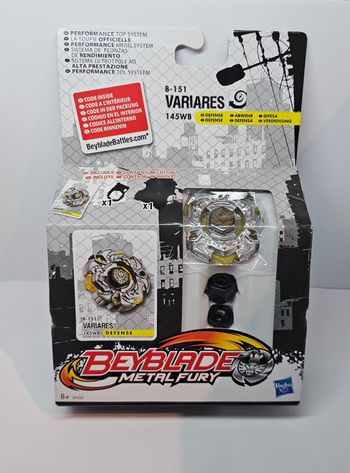 Toupie Beyblade Métal Fury Variares