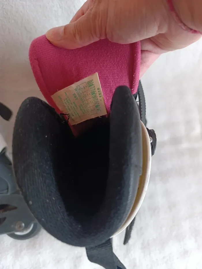 Paire de rollers en ligne pointure 30-32 - photo numéro 5