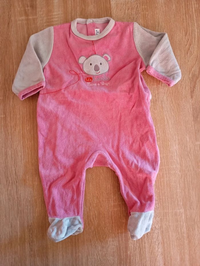 Lot pyjama hiver 6 mois - photo numéro 3