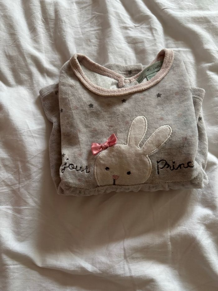 Lot vêtements bebe fille 6 mois (26 pièces) - photo numéro 2