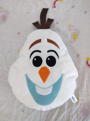 Coussin peluche Olaf