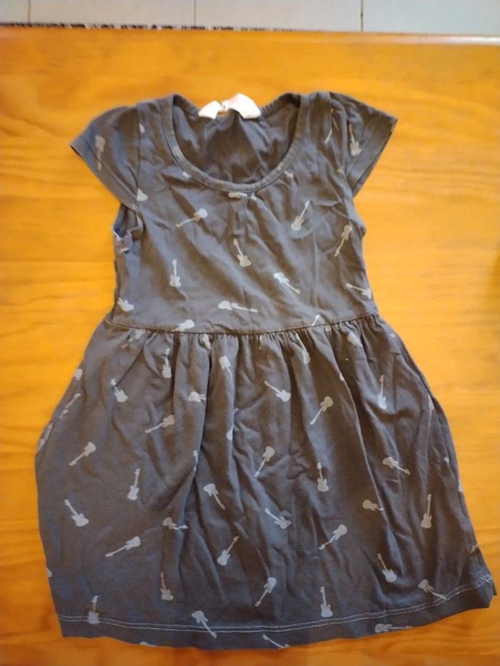 Robe fille 2/4 ans H&M