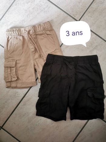 Short 3 ans
