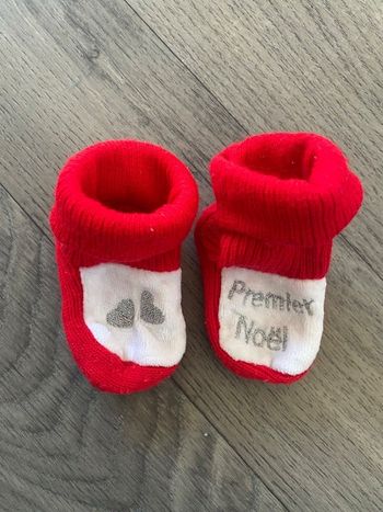 Chaussons rouges, premier Noel.