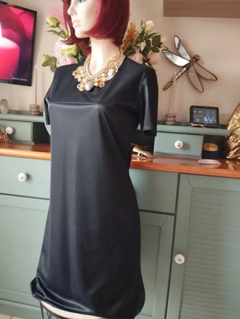 💗Robe Noire Satinée/Irisée Irena Gregori T34/36💗