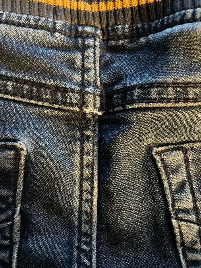 Lot de pantalons garçon 3 ans - photo numéro 9