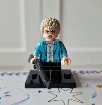 Minifigure L'attaque des Titans  - Falco Grice