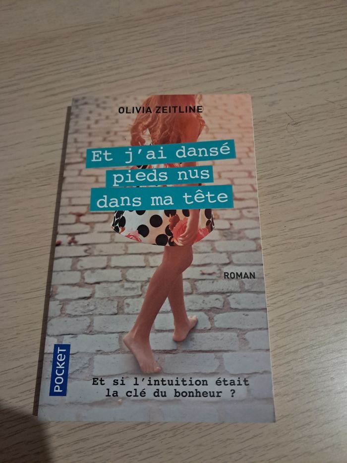 Et j’ai dansé pieds nus dans ma tête