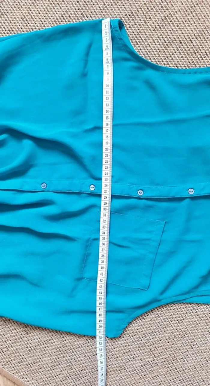 Sublime blouse turquoise sans manches en excellent état - photo numéro 5