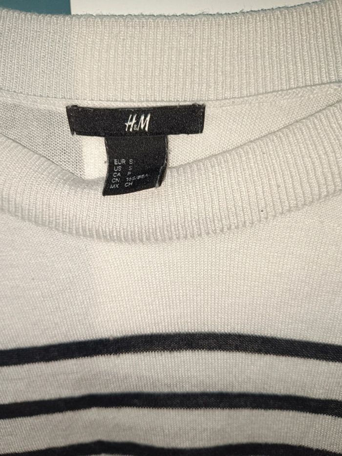 Pull fin taille S - photo numéro 2