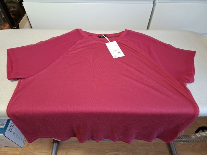 Beau tee-shirt femme C&A XL framboise neuf et étiqueté - photo numéro 4