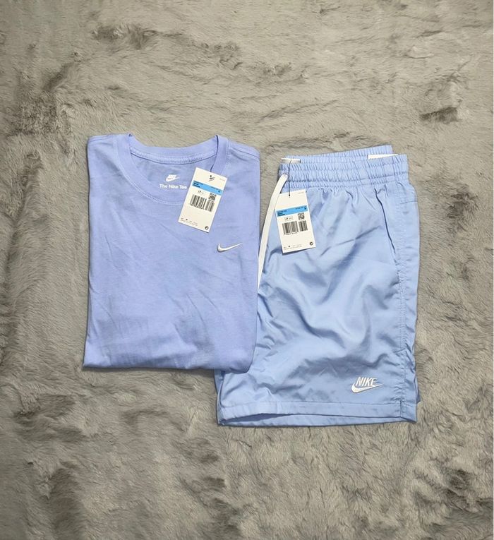 Ensemble Nike bleu short + t-shirt 🩵 Taille M