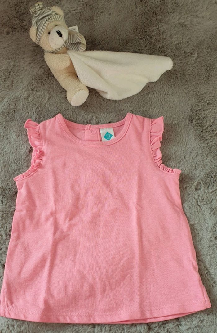 Lot t-shirt 9 mois - photo numéro 3