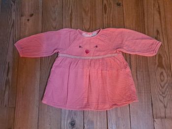 Jolie blouse pour bébé fille