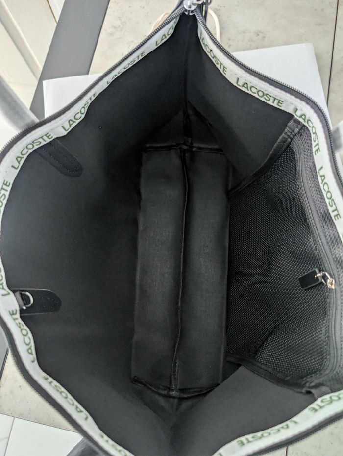 Vende magnifique sac Lacoste neuf de grand taille L avec étiquette - photo numéro 7