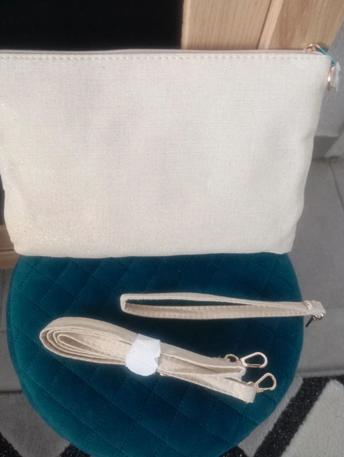 Grande pochette - photo numéro 2