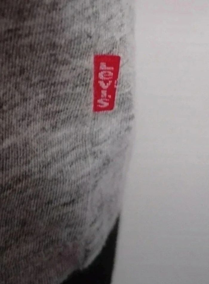 T-shirt gris Levi's taille S - photo numéro 5
