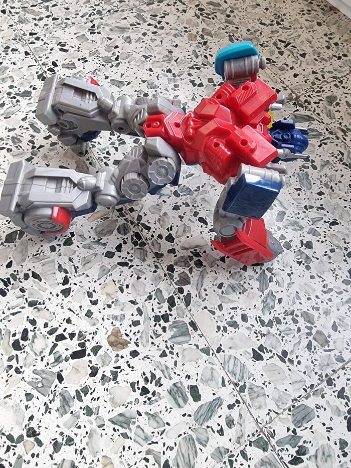 Robot transformers optimus prime - photo numéro 2