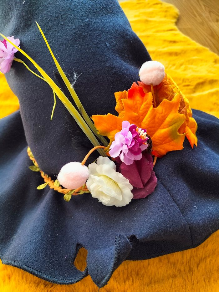 Chapeau halloween feutre et feuilles automne - photo numéro 4