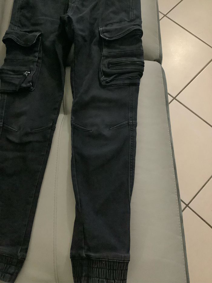 Pantalon type cargo slim noir Taille XS marque FSBN - photo numéro 4