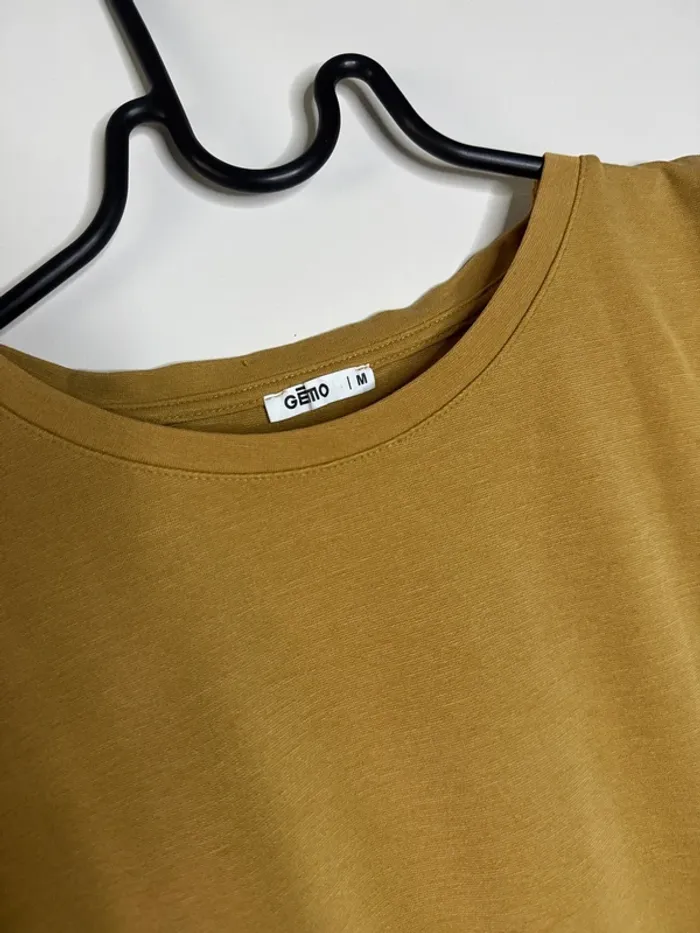 👚 T-shirt sans manche - camel - taille M - Gemo - très bon état - photo numéro 2