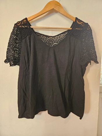 Tee-shirt Grain de Malice Taille XL 🖤