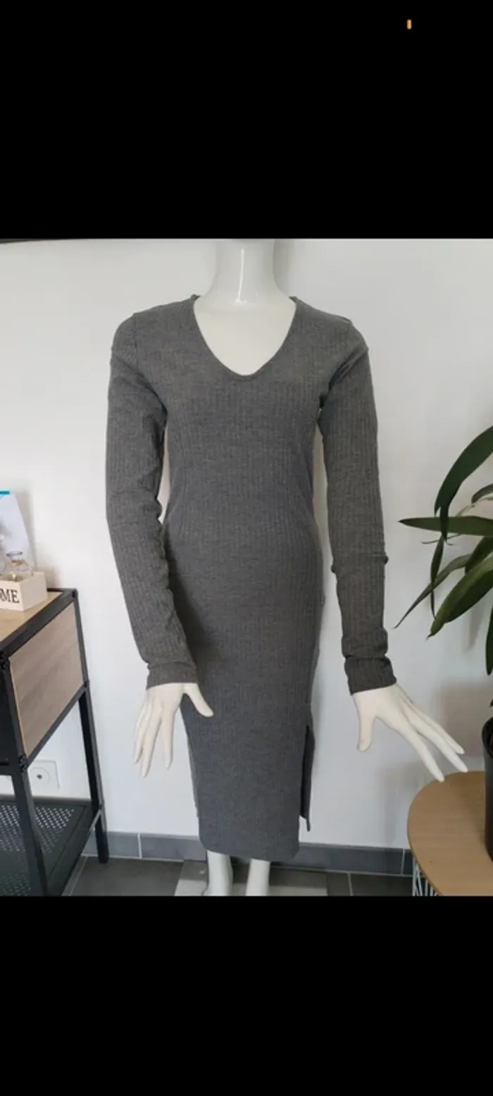 Robe longue femme taille 36 neuve terranova - photo numéro 2