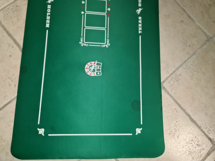 Tapis Poker rectangulaire pour 6 à 8 joueurs en caoutchouc avec son sac de transport - photo numéro 5