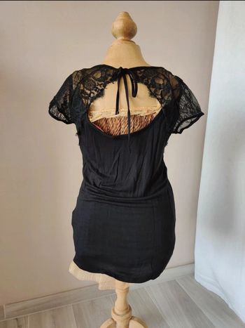 Tee-shirt en dentelle