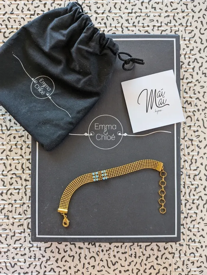 Bracelet en laiton doré à l'or fin, avec perles de rocailles bleues turquoise - photo numéro 2