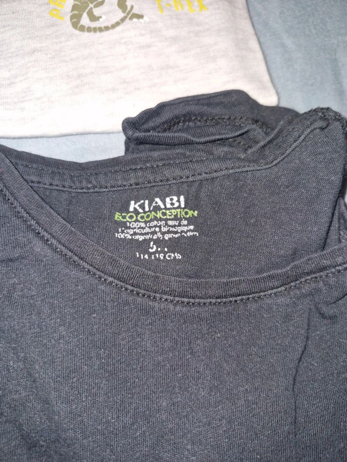 Lot de sous Tee-shirt 6ans - photo numéro 4