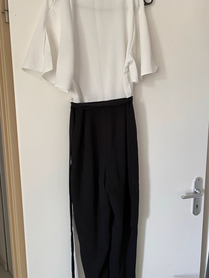 Combinaison noire et blanche Mango taille XS - photo numéro 6