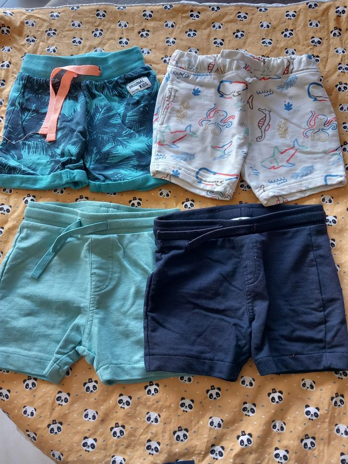 Lot 4 shorts en coton 24 mois - photo numéro 1