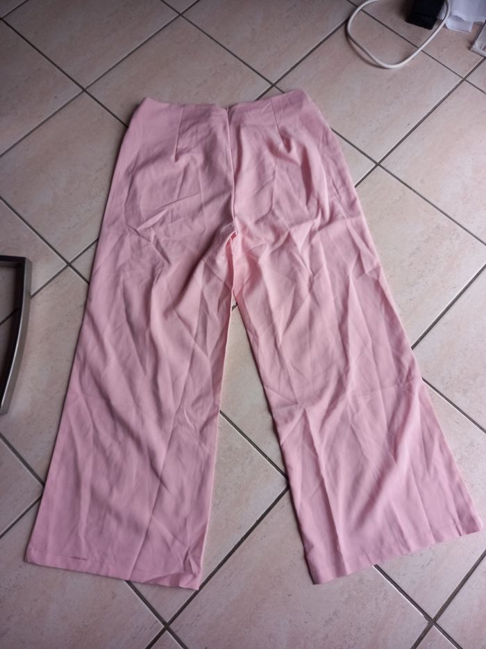 Pantalon rose XXL neuf - photo numéro 3