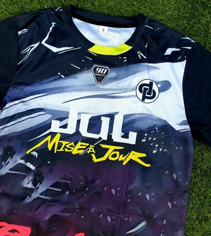 Maillot foot t-shirt  collector supporter JUL d'Or et de Platine Ninetta neuf jamais porté taille 4/5  ans 110cm. - photo numéro 3