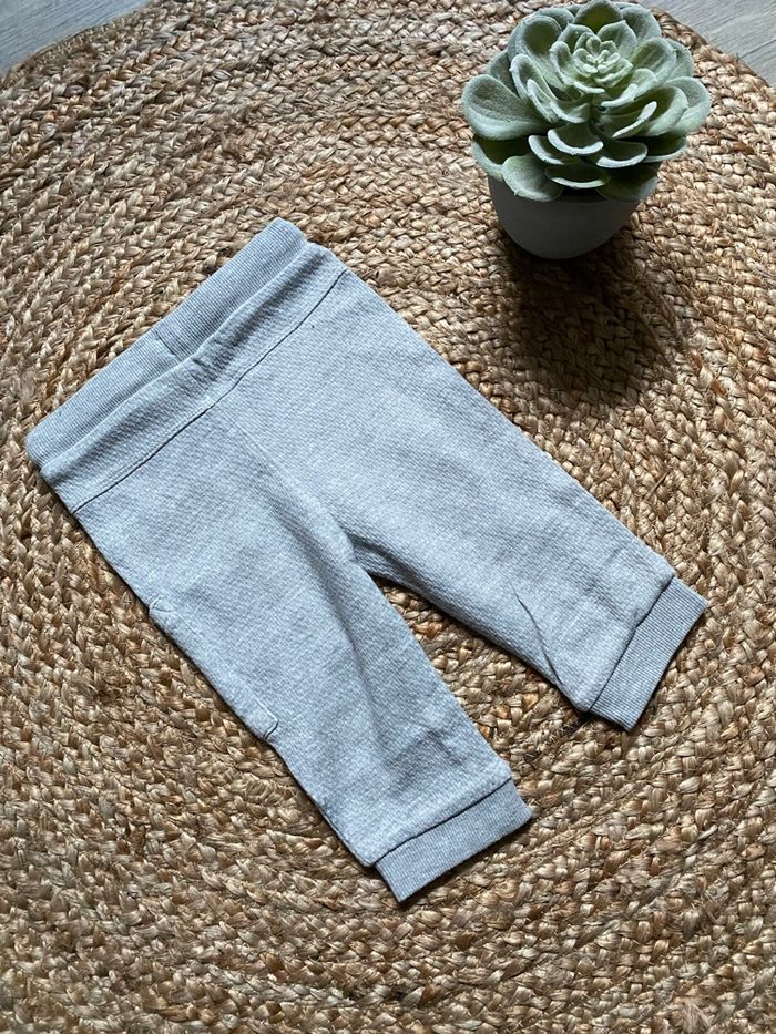 Pantalon jogging 12 mois simba roi lion Disney orchestra - photo numéro 3