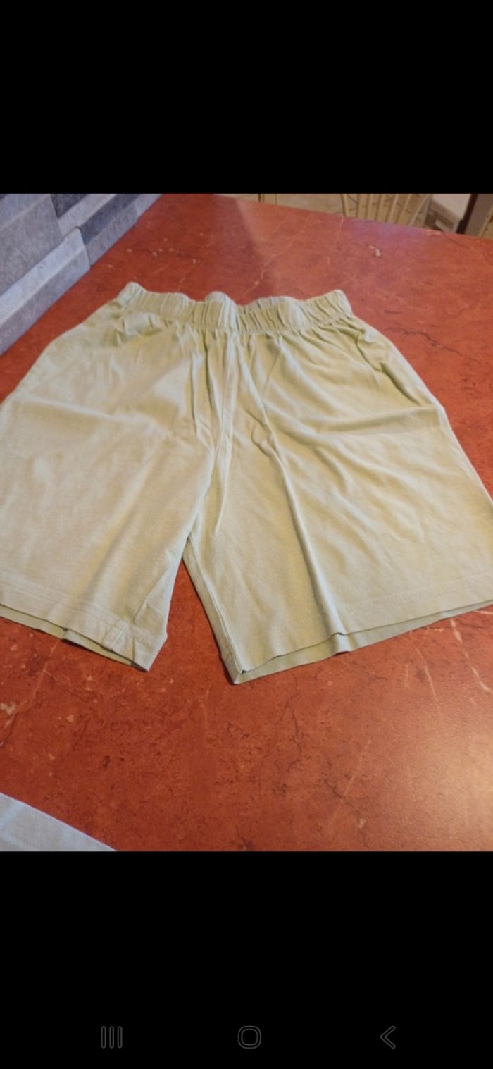 Lot de 3 shorts garçon taille 10 ans - photo numéro 4
