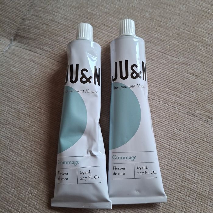 Gommages corps et visage ju&n