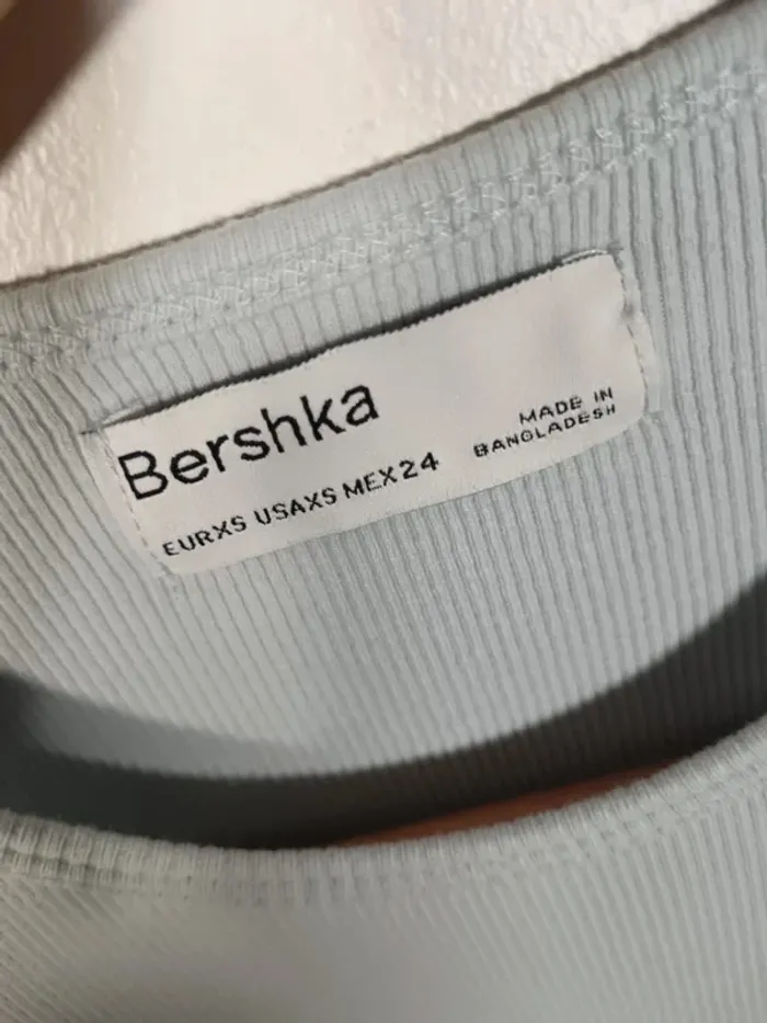 Top bleu clair bershka 34 - photo numéro 3