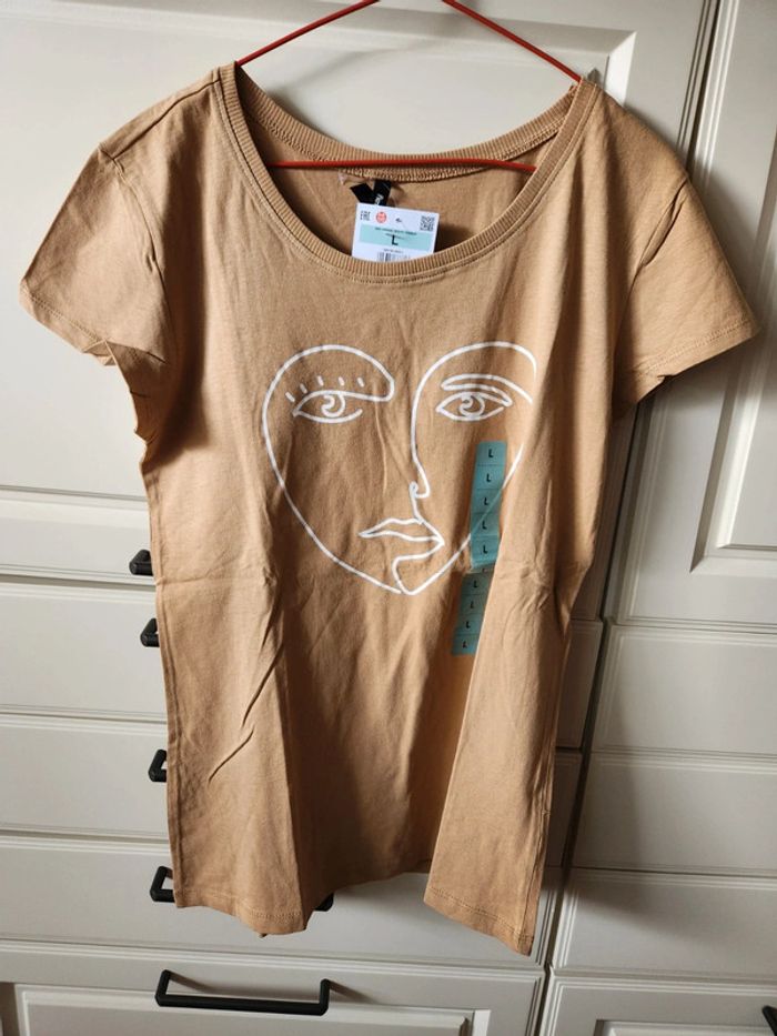 T-shirt neuf