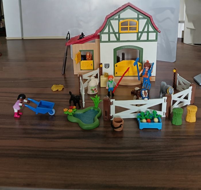 Le ranch poney club country Playmobil
