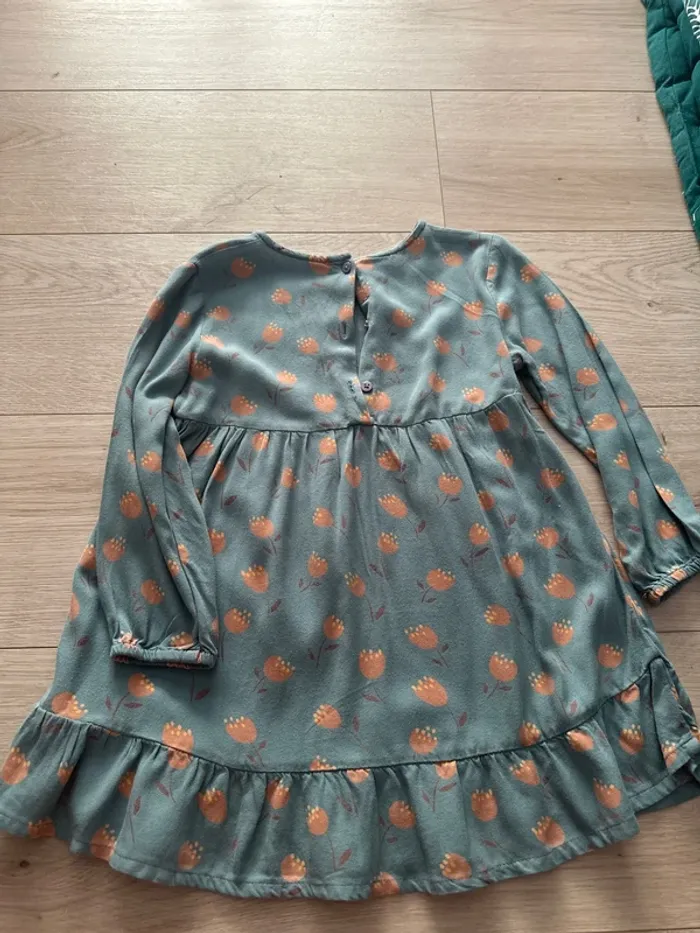 Robe Gémo 4 ans - photo numéro 4