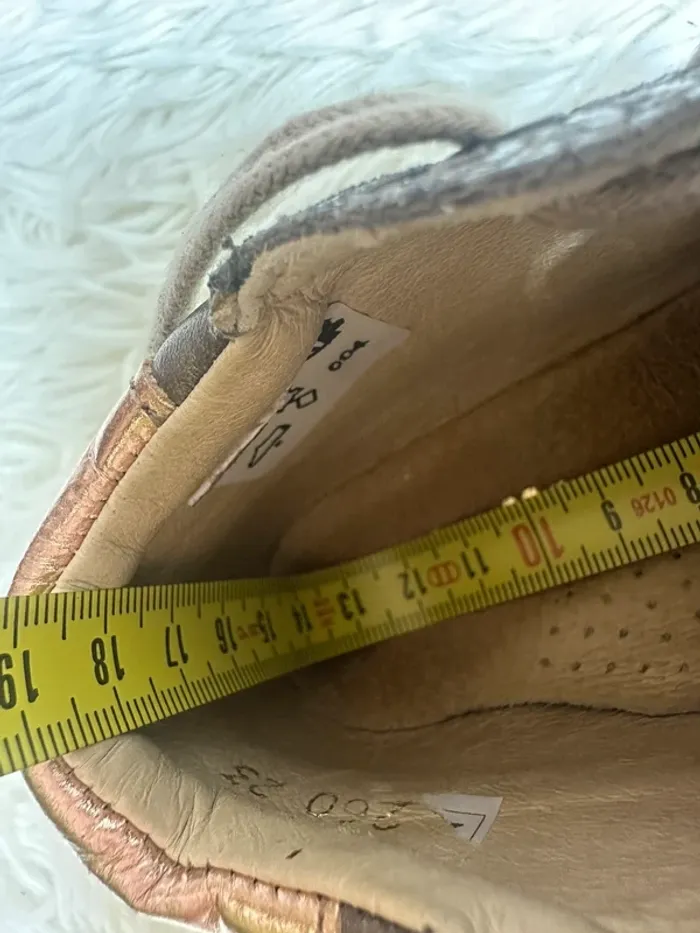Paire de chaussures Babybotte taille 23 coloris taupe - photo numéro 7