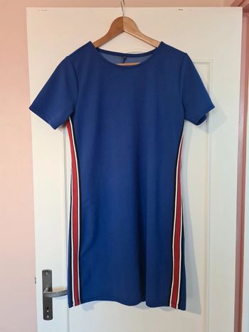 Robe bleu manches courtes M