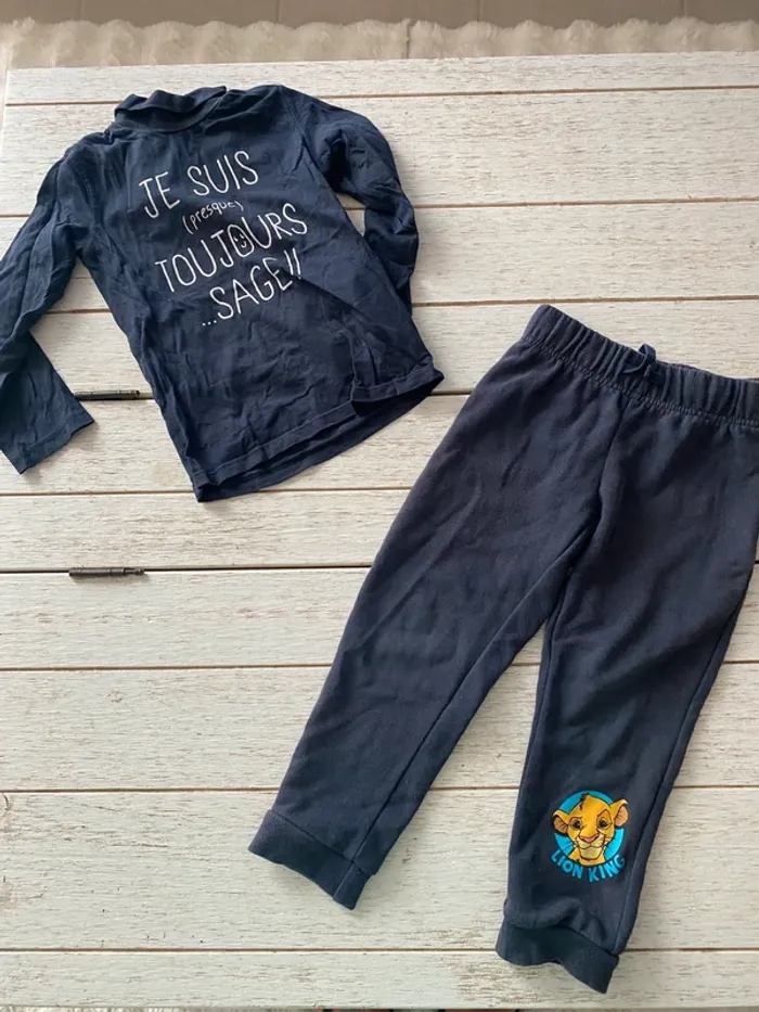 Ensemble polo col roulé + jogging 3/4 ans