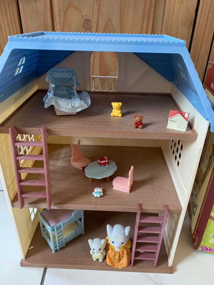 Maison 3 étages Sylvanian - photo numéro 5