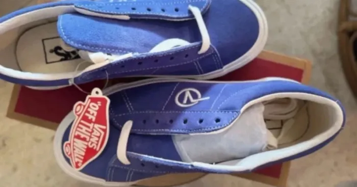 Vans femme 38 neuves violettes - photo numéro 2