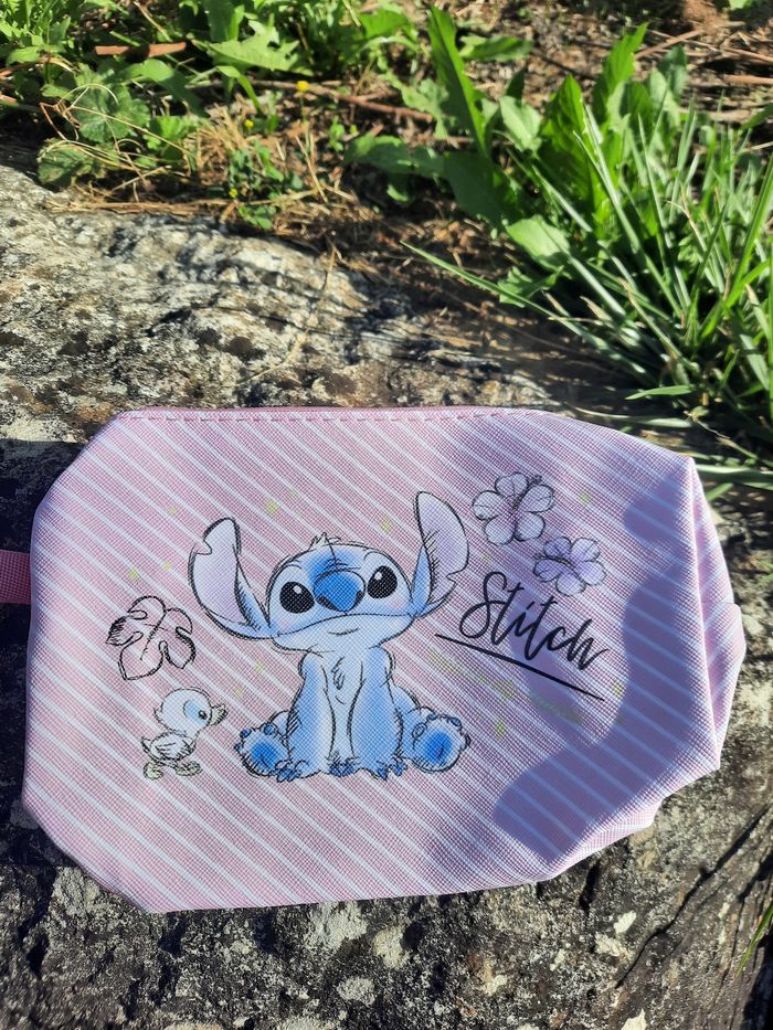 Trousse Stitch rose école - photo numéro 2
